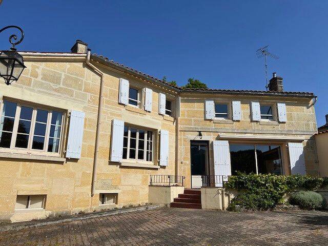 Maison 5 pièces 162 m² · à Val-de-Cognac · 162 m² · 190 800 €