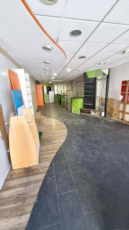 Maison 12 pièces 363 m² · à Montréjeau · 363 m² · 98 550 €