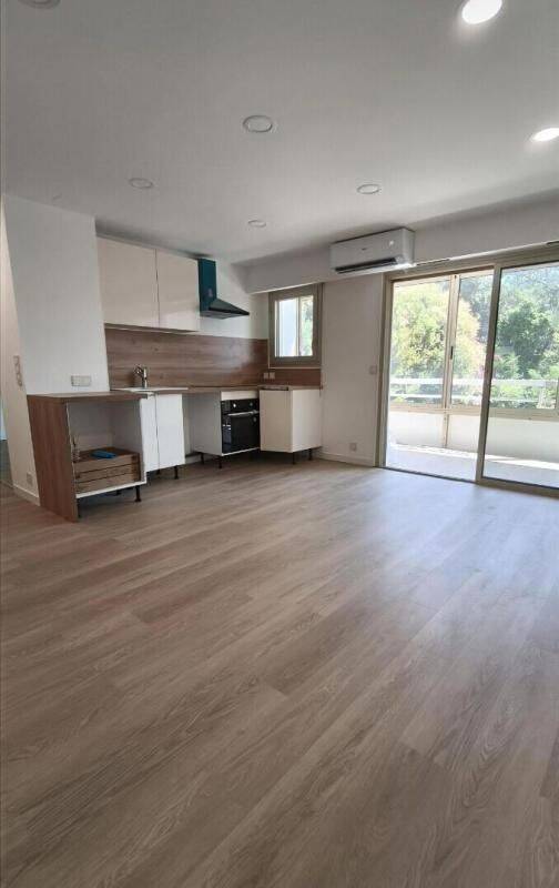 Appartement 2 pièces 37 m² · à Cannes · 37 m² · 357 000 €