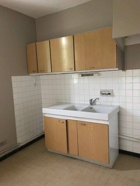 Appartement 3 pièces 67 m² · à Nîmes · 67 m² · 741 €