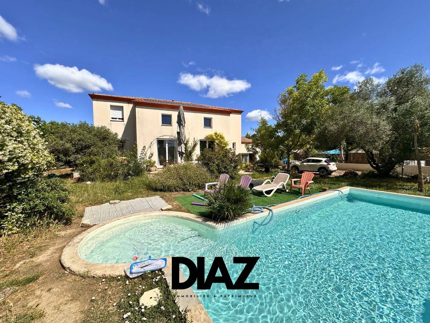 Maison 8 pièces 213 m² · à Nîmes · 213 m² · 572 000 €