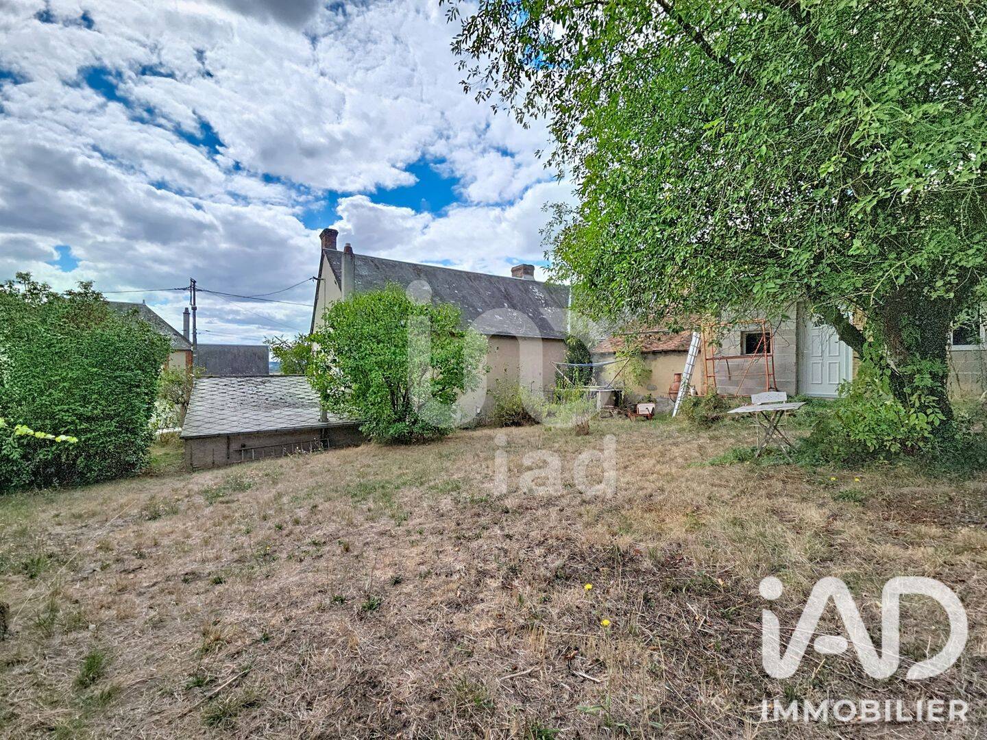 Maison 7 pièces 160 m² · à Barlieu · 160 m² · 69 000 €