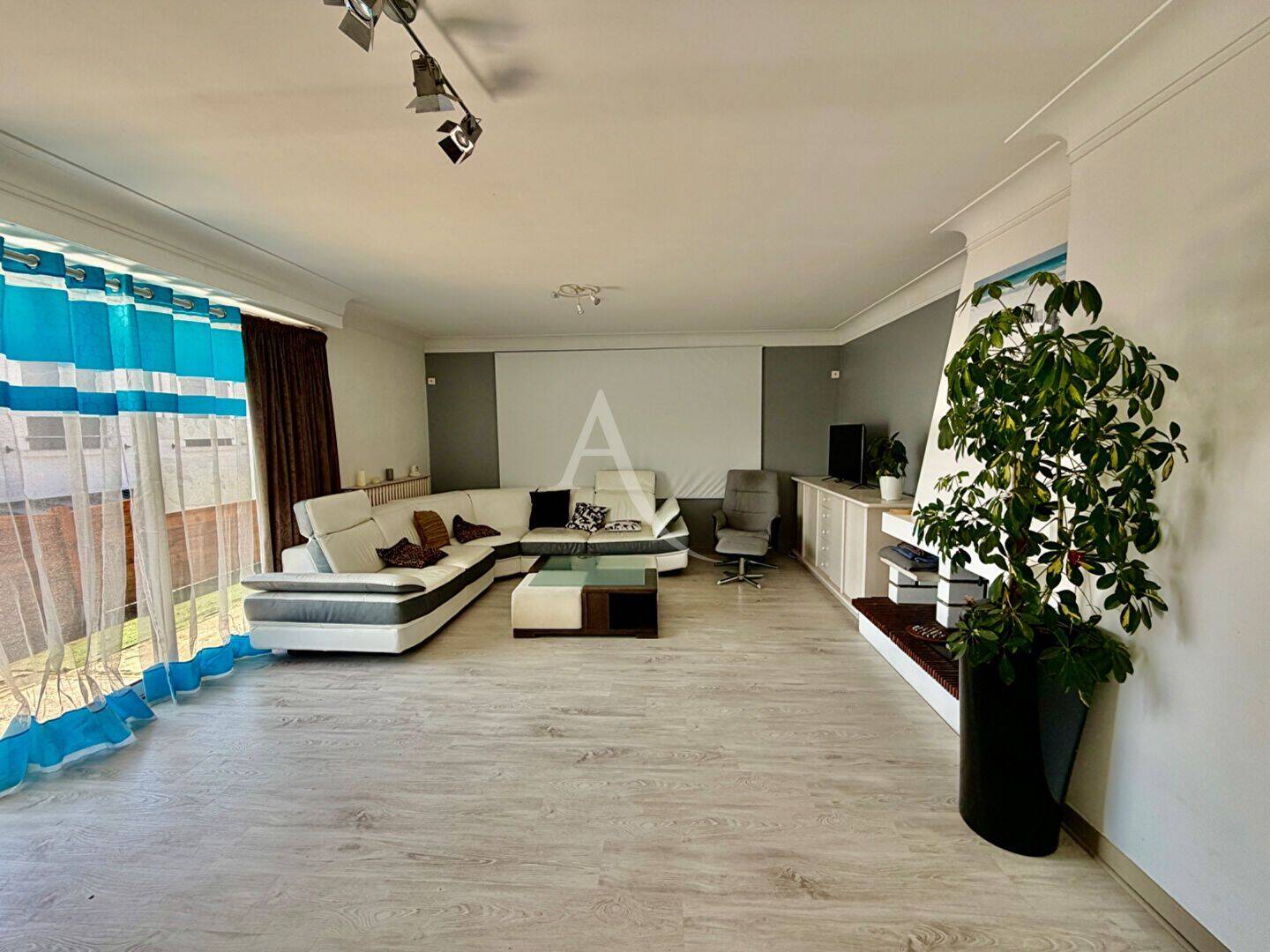 Maison 7 pièces 154 m² · à Noirmoutier-en-l'Île · 154 m² · 370 000 €