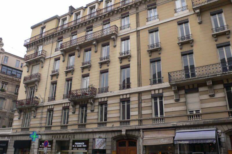 Appartement 2 pièces 91 m² · à Lyon 2ème Arrondissement · 90,8 m² · 1 490 €