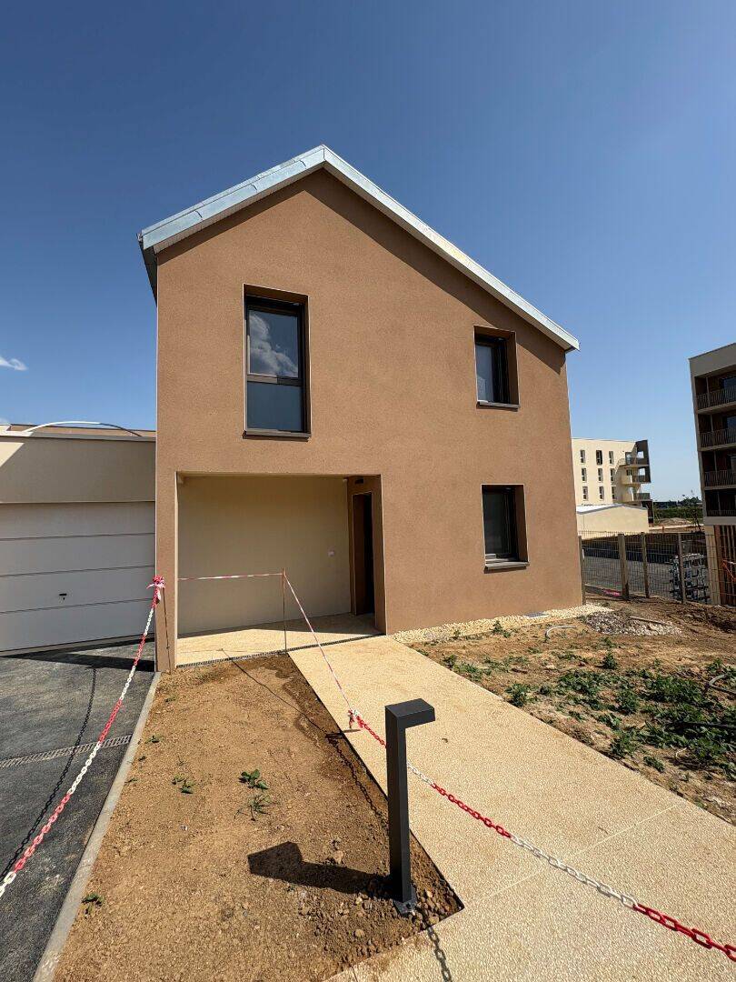 Maison 4 pièces 81 m² · à Colombelles · 81,1 m² · 974 €