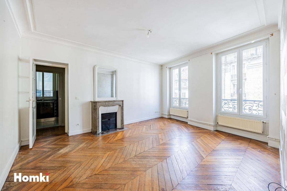 Appartement 4 pièces 67 m² · à Paris 10ème Arrondissement · 67 m² · 637 900 €