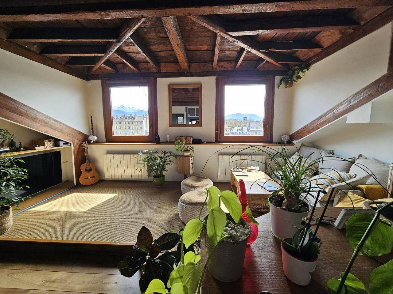 Appartement 2 pièces 56 m² · à Grenoble · 56 m² · 850 €