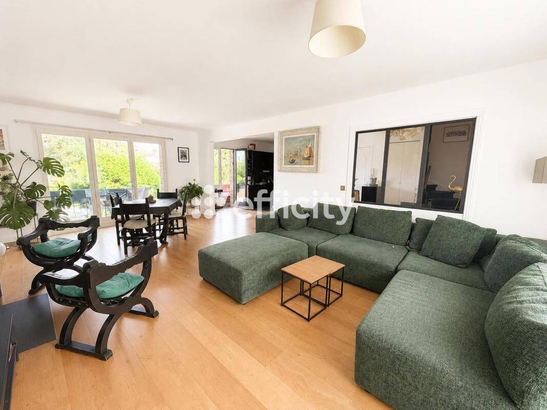 Maison 5 pièces 155 m² · à Lille · 155 m² · 475 000 €