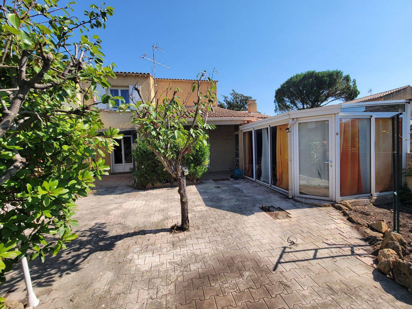 Maison 4 pièces 100 m² · à Les Angles · 100 m² · 348 000 €