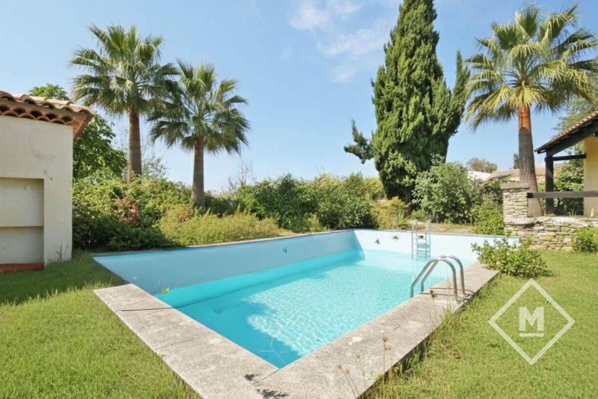 Maison 5 pièces 157 m² · à Marseille 15ème Arrondissement · 157 m² · 513 000 €