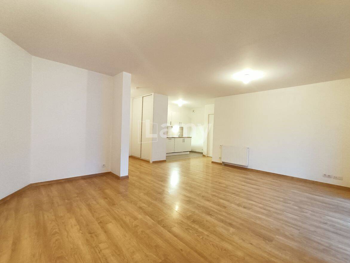 Appartement 3 pièces 70 m² · à Nantes · 70,4 m² · 847 €