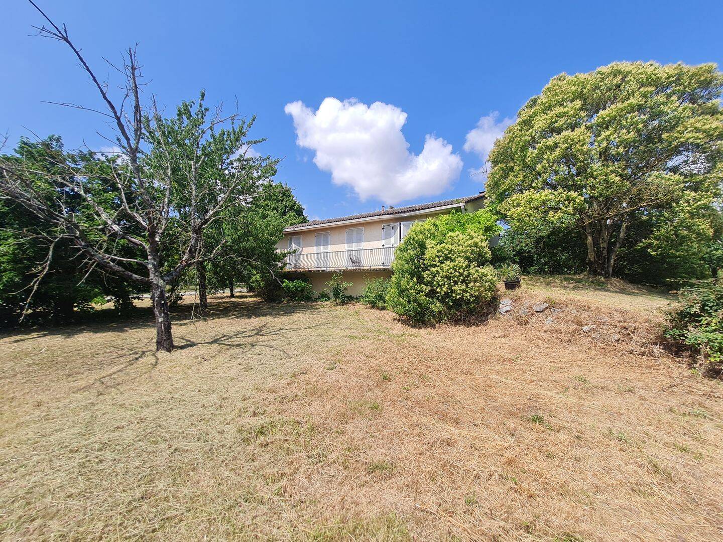 Maison 5 pièces 93 m² · à Cambiac · 93 m² · 239 000 €