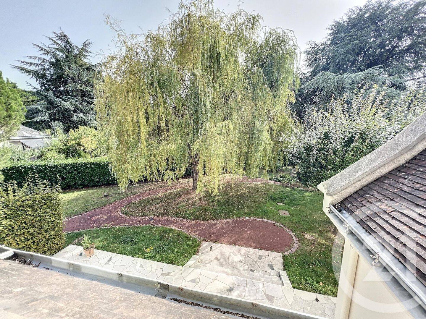 Maison 8 pièces 218 m² · à Saint-Cyr-sur-Loire · 218,2 m² · 499 900 €