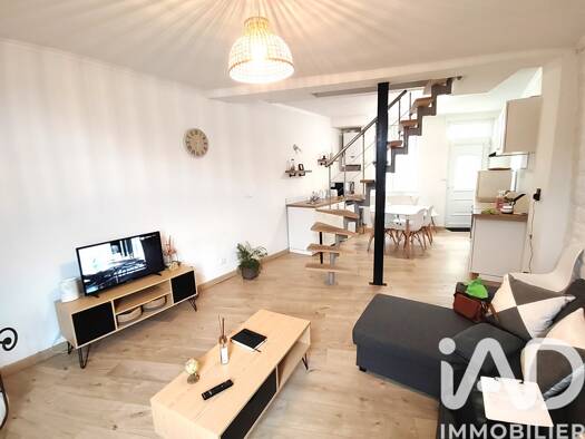 Maison de ville à vendre 125 000 € 4 pièces 3 chambres 76 m² 100 m² de terrain Pont-Saint-Pierre 27360