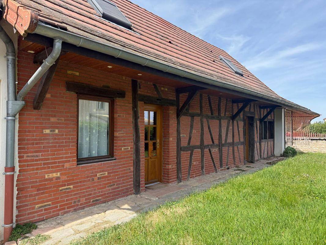 Maison 7 pièces 234 m² · à Saint-Marcel · 234 m² · 249 000 €