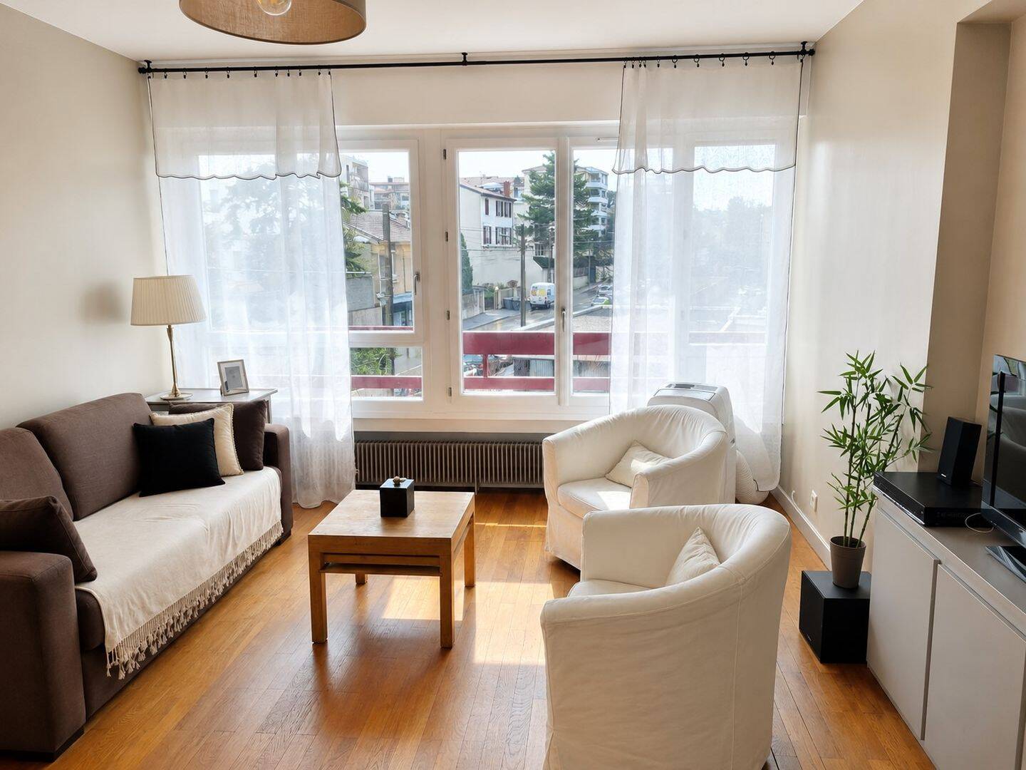 Appartement 2 pièces 59 m² · à Caluire-Et-Cuire · 59 m² · 1 200 €/mois