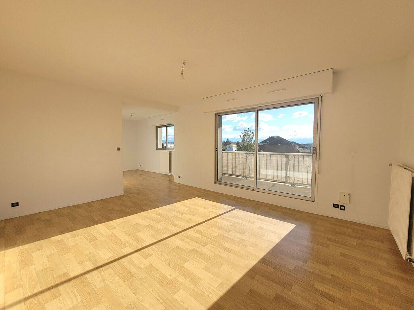 Appartement 3 pièces 81 m² · à Pau · 80,8 m² · 850 €/mois