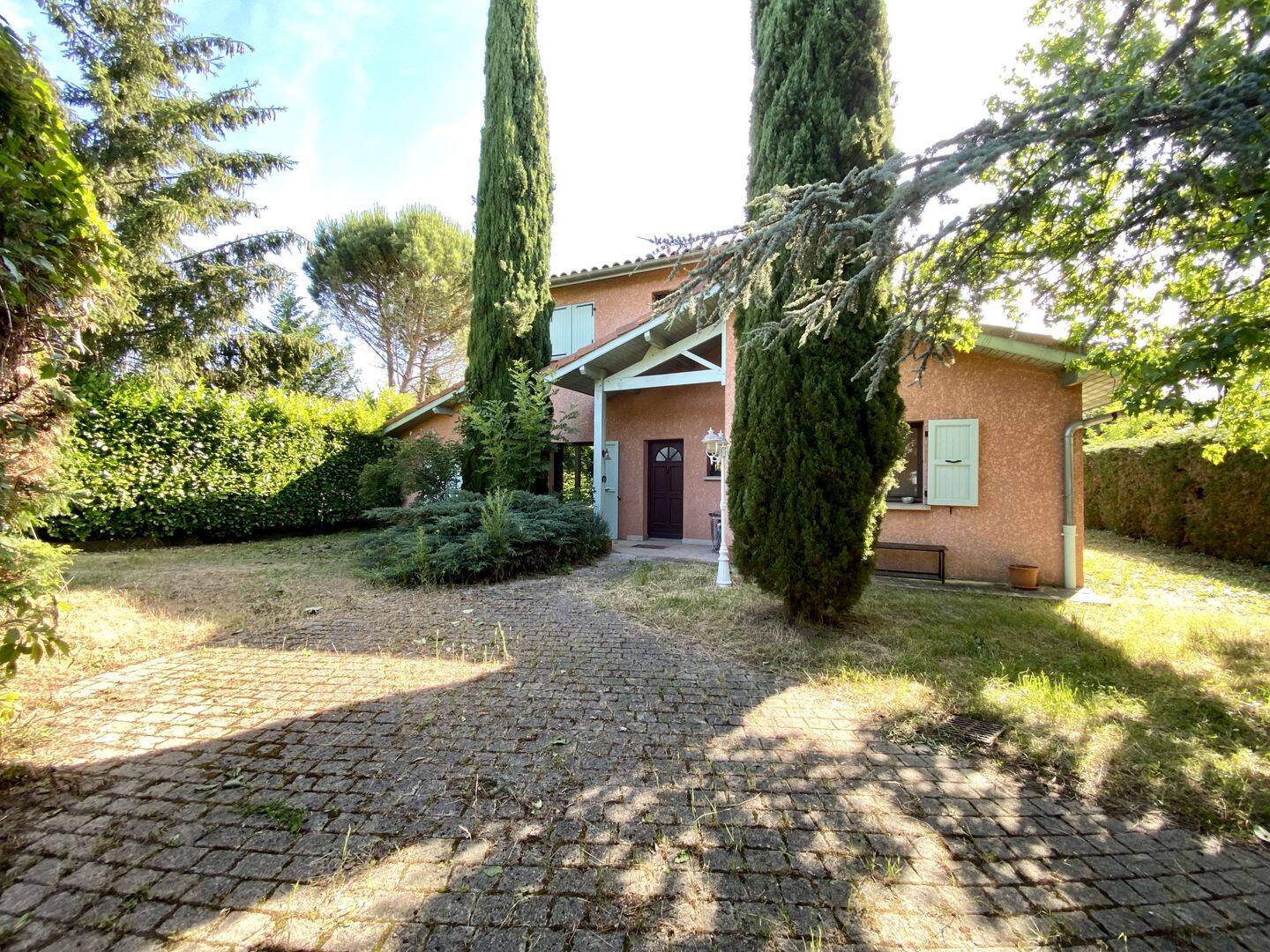 Maison 4 pièces 115 m² · à Saint-Vérand · 115 m² · 273 000 €