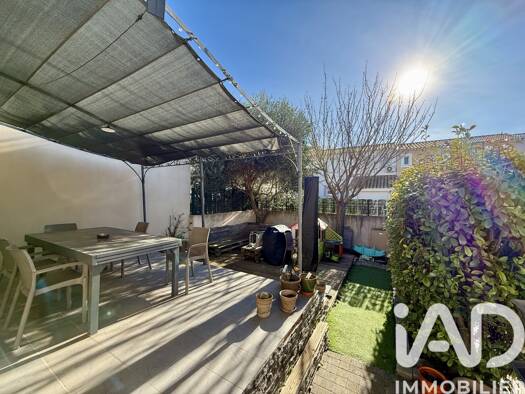 Maison de plain-pied à vendre 262 000 € 4 pièces 3 chambres 80 m² 237 m² de terrain Beauvoisin 30640