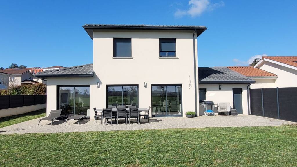 Maison à vendre 555 000 € 5 pièces 4 chambres 120 m² 500 m² de terrain Sud Jonage 69330