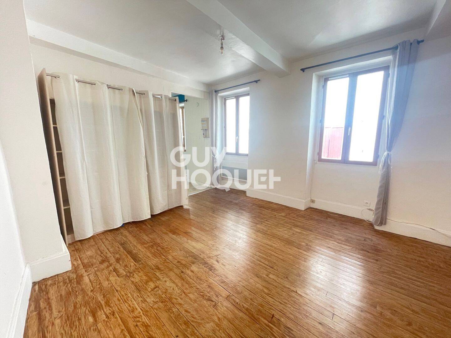 Appartement 1 pièce 28 m² · à Saint-Péray · 28,2 m² · 400 €