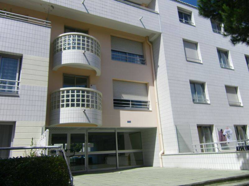 Appartement 1 pièce 28 m² · à Saint-Nazaire · 27,6 m² · 490 €/mois