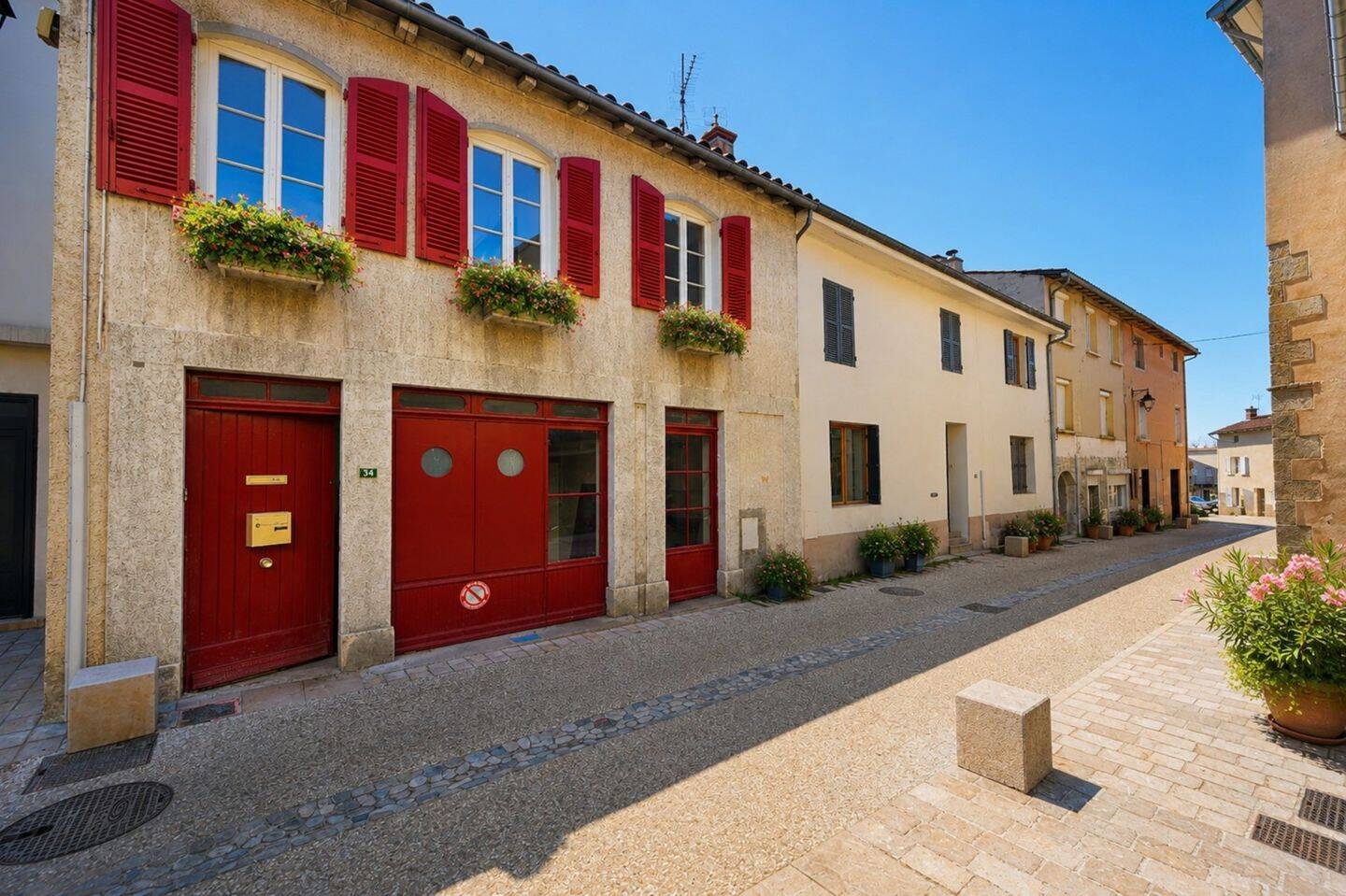 Maison 5 pièces 105 m² · à Millery · 105 m² · 250 000 €
