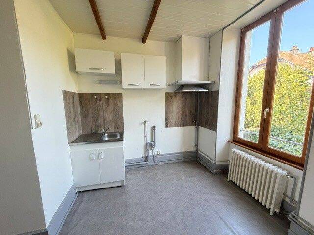 Appartement 2 pièces 38 m² · à Belfort · 37,6 m² · 54 000 €