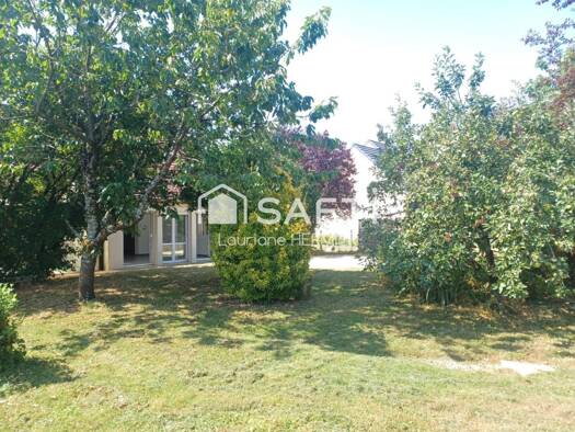 Maison à vendre 196 500 € 6 pièces 4 chambres 180 m² 980 m² de terrain Cerisiers 89320