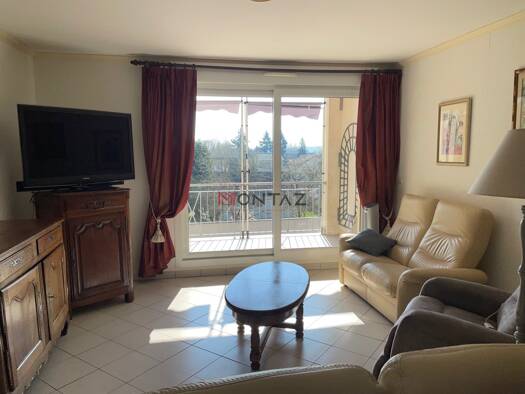 Appartement à vendre 199 000 € 4 pièces 2 chambres 93 m² Étage 2/2 La Ferté-Gaucher 77320