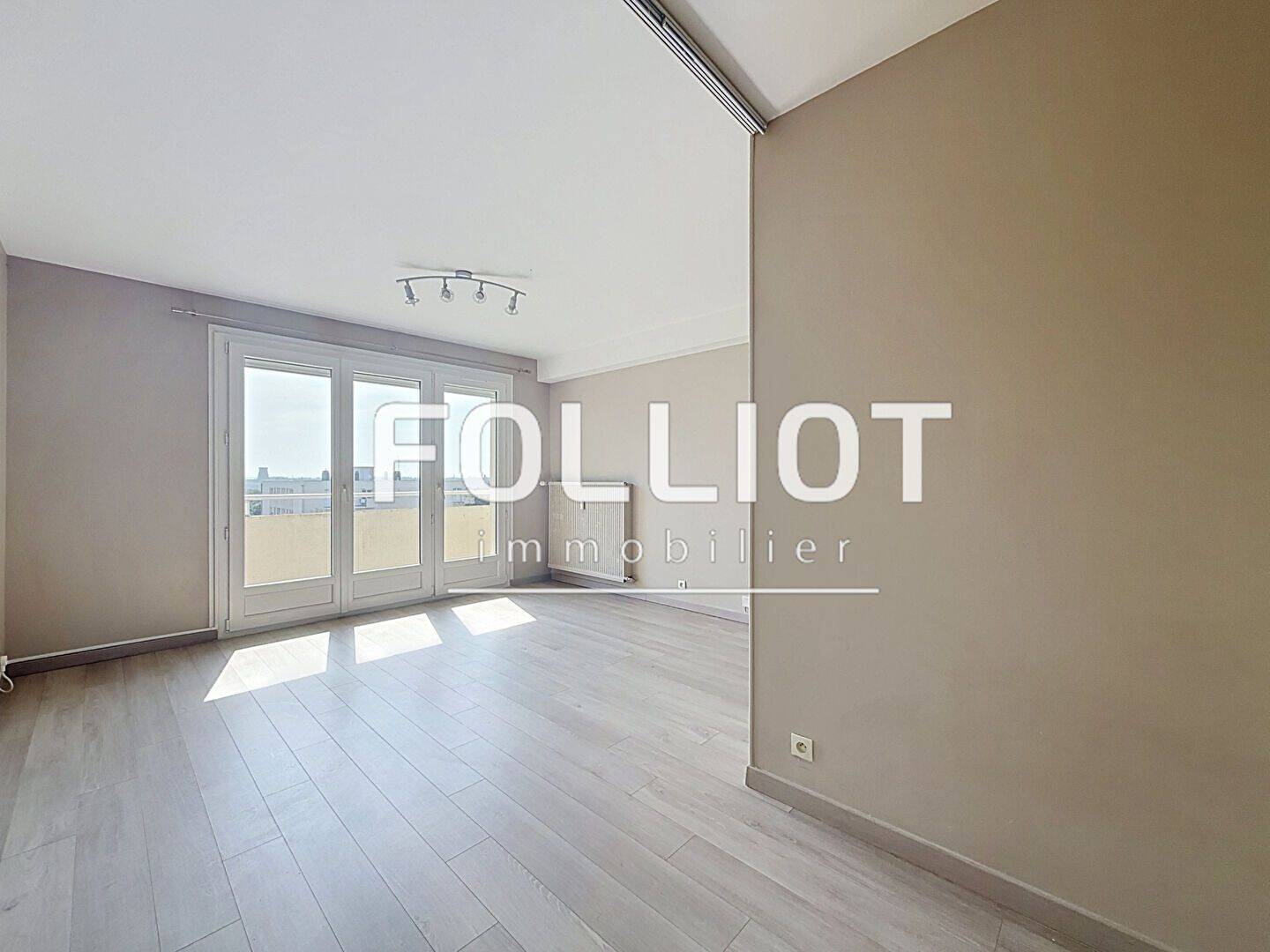 Appartement 1 pièce 32 m² · à Hérouville-Saint-Clair · 32 m² · 79 000 €