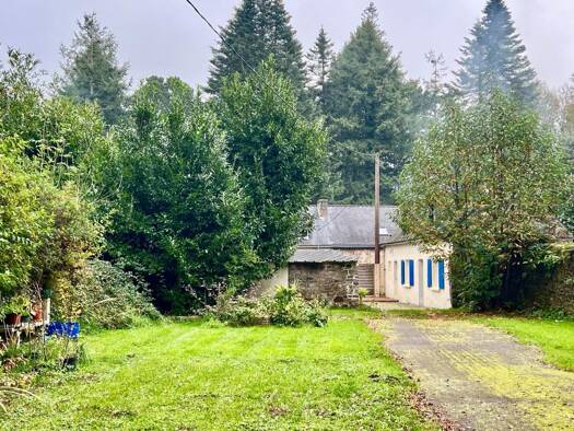 Maison à vendre 232 100 € 3 pièces 2 chambres 70 m² 10 000 m² de terrain Cléguer 56620