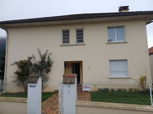 Maison à vendre 250 000 € 7 pièces 5 chambres 196 m² 500 m² de terrain Centre-Gare Lourdes 65100