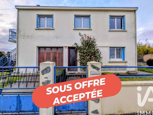 Maison à vendre 220 000 € 6 pièces 5 chambres 120 m² 493 m² de terrain Casse Aux Pretres Rochefort 17300