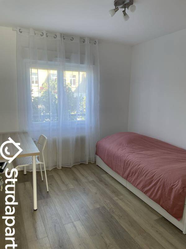 1 pièce 9 m² · à Boulogne-sur-Mer · 9 m² · 400 €
