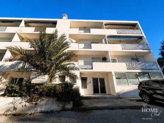 Appartement à vendre 180 000 € 3 pièces 2 chambres 83,98 m² 3 étages Toulon 83200