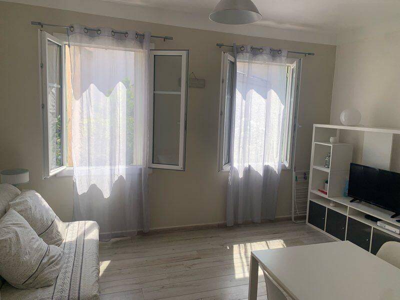 Appartement 2 pièces 24 m² · à Toulon · 24 m² · 610 €