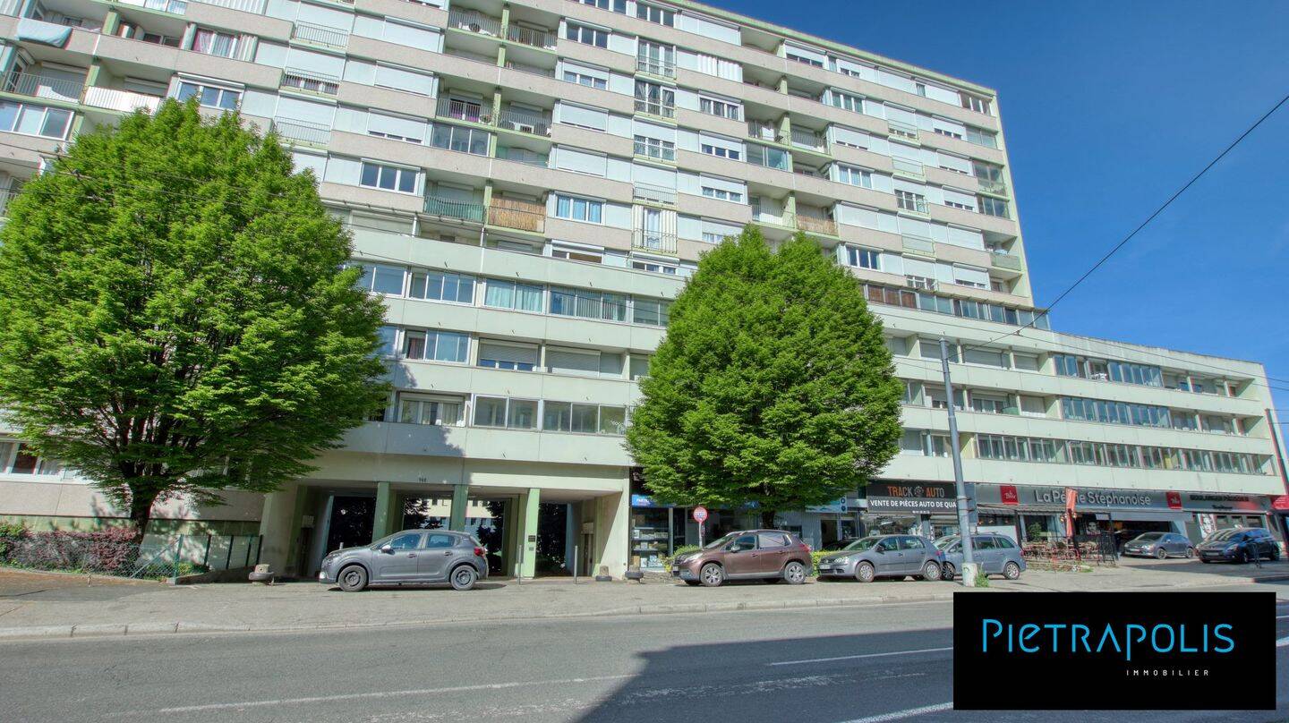 Appartement 5 pièces 77 m² · à Saint-Étienne · 77,3 m² · 98 000 €