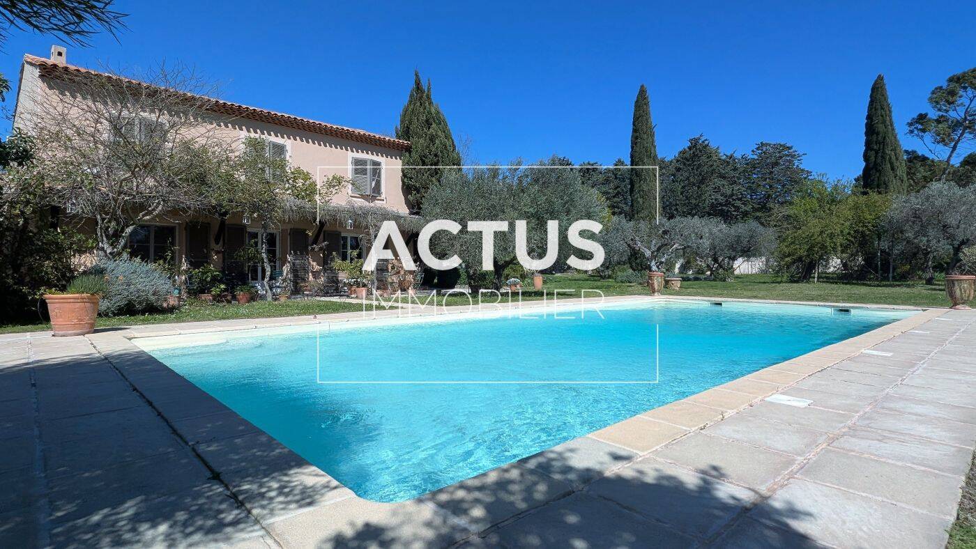 Maison 7 pièces 210 m² · à Martigues · 210 m² · 790 000 €