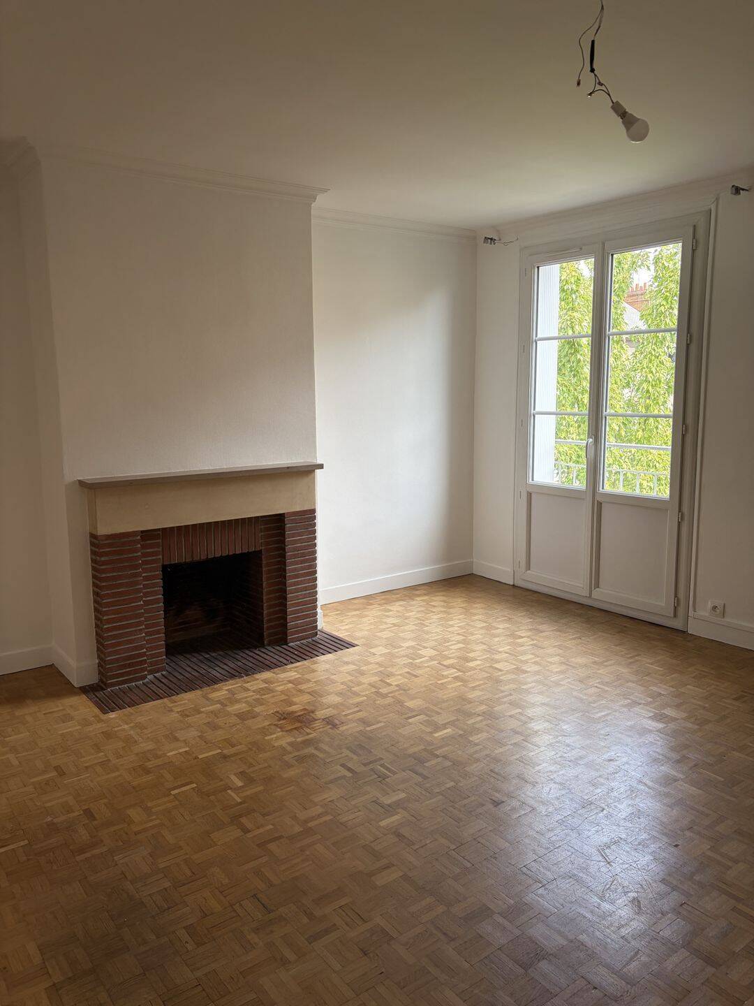 Appartement 5 pièces 106 m² · à Orléans · 105,9 m² · 1 037 €/mois