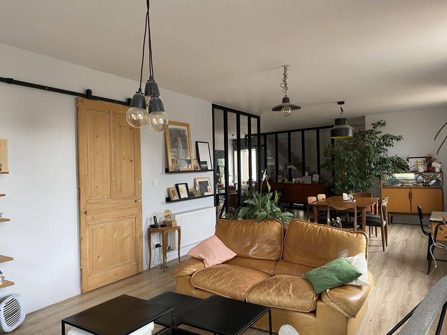 Maison 5 pièces 184 m² · à Chazay-d'Azergues · 184 m² · 1 850 €