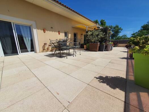 Appartement à vendre 350 000 € 4 pièces 3 chambres 88,1 m² Étage 2/2 Avignon 84140