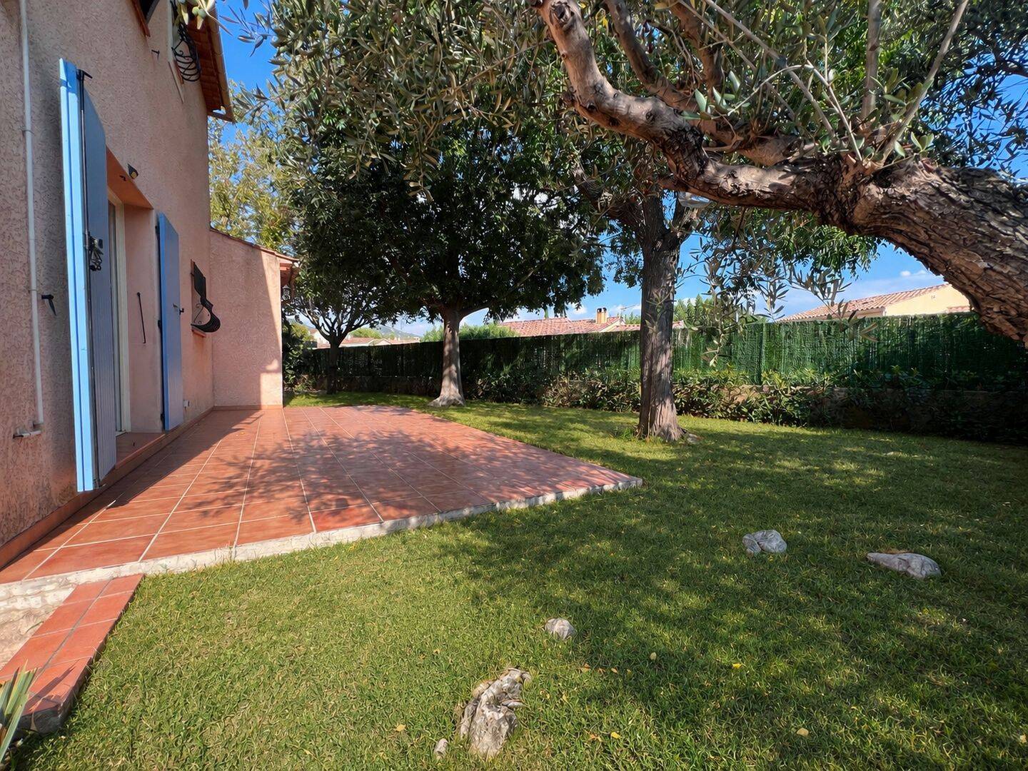 Maison 4 pièces 90 m² · à Cuges-les-Pins · 90 m² · 472 500 €