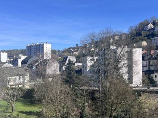 Immeuble à vendre 66 780 € 219 m² Rural Est Tulle 19000