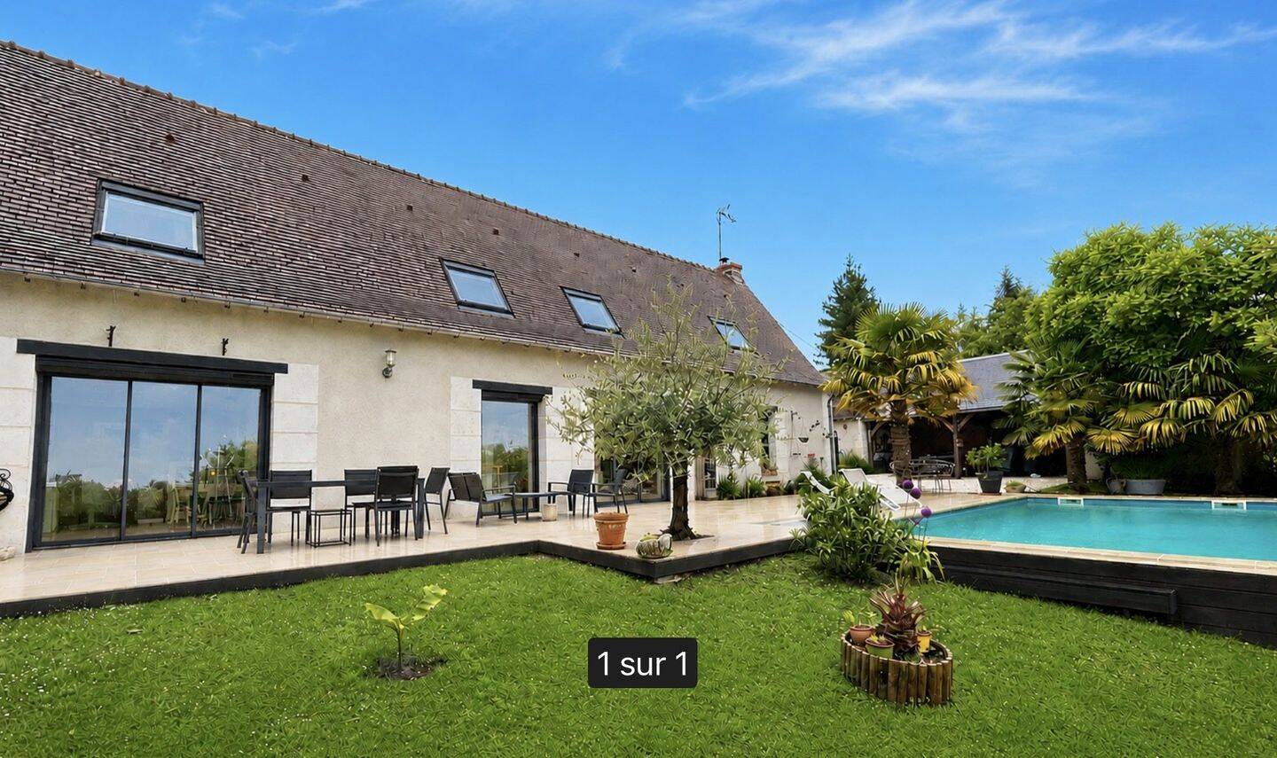 Maison 8 pièces 177 m² · à Chinon · 177 m² · 433 000 €