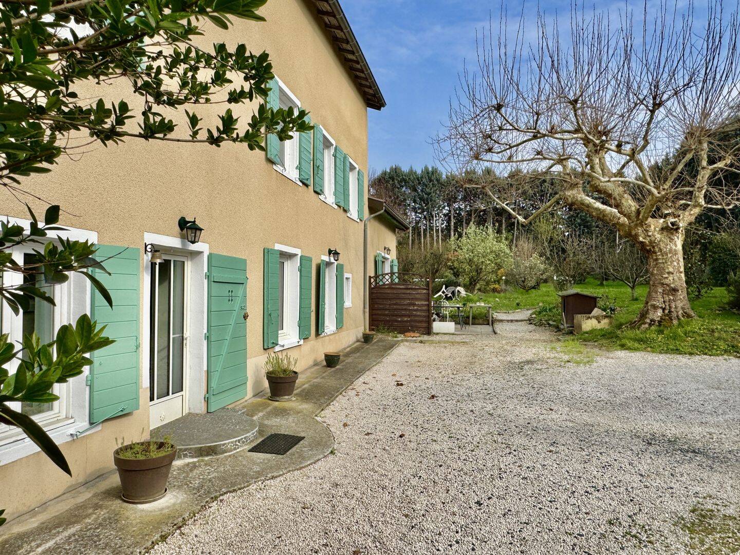 Maison 10 pièces 210 m² · à Francheville · 210 m² · 850 000 €