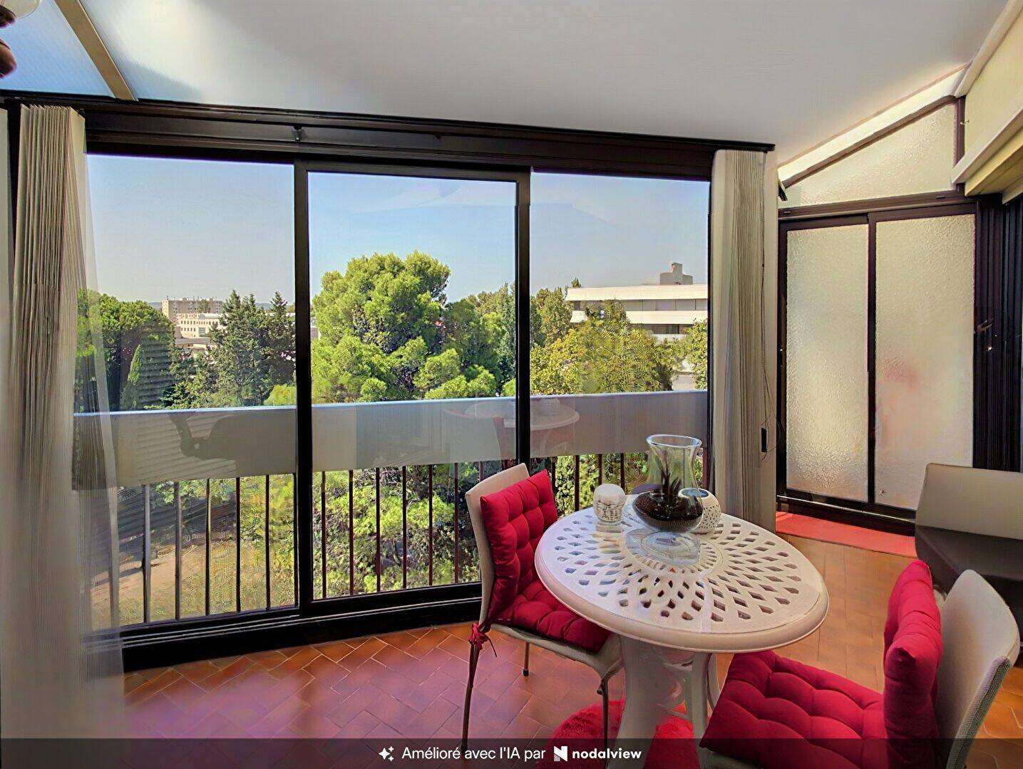Appartement 4 pièces 91 m² · à Avignon · 91 m² · 159 000 €