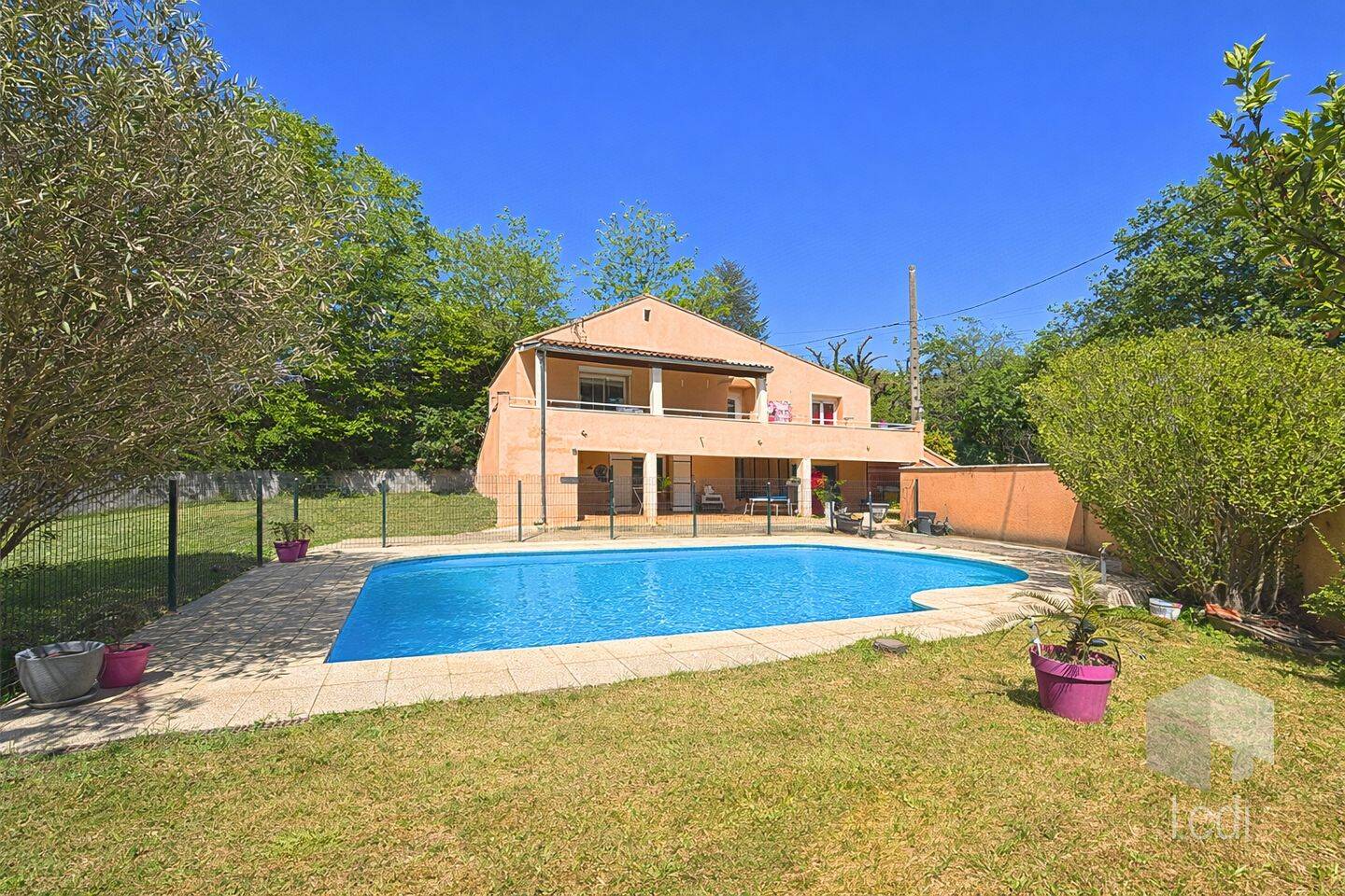 Maison 4 pièces 160 m² · à Le Teil · 160 m² · 335 000 €