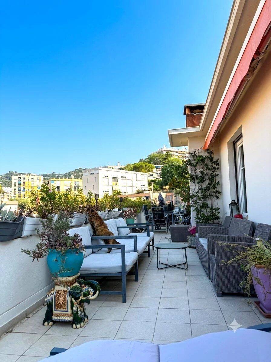 Appartement 2 pièces · à Nice · 1 550 €
