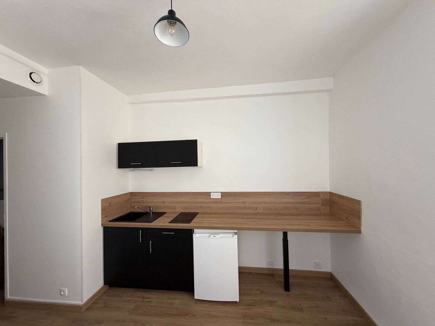 Appartement 1 pièce 15 m² · à Angers · 15 m² · 570 €/mois